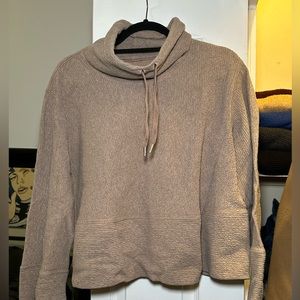 Lululemon Sweatshirt